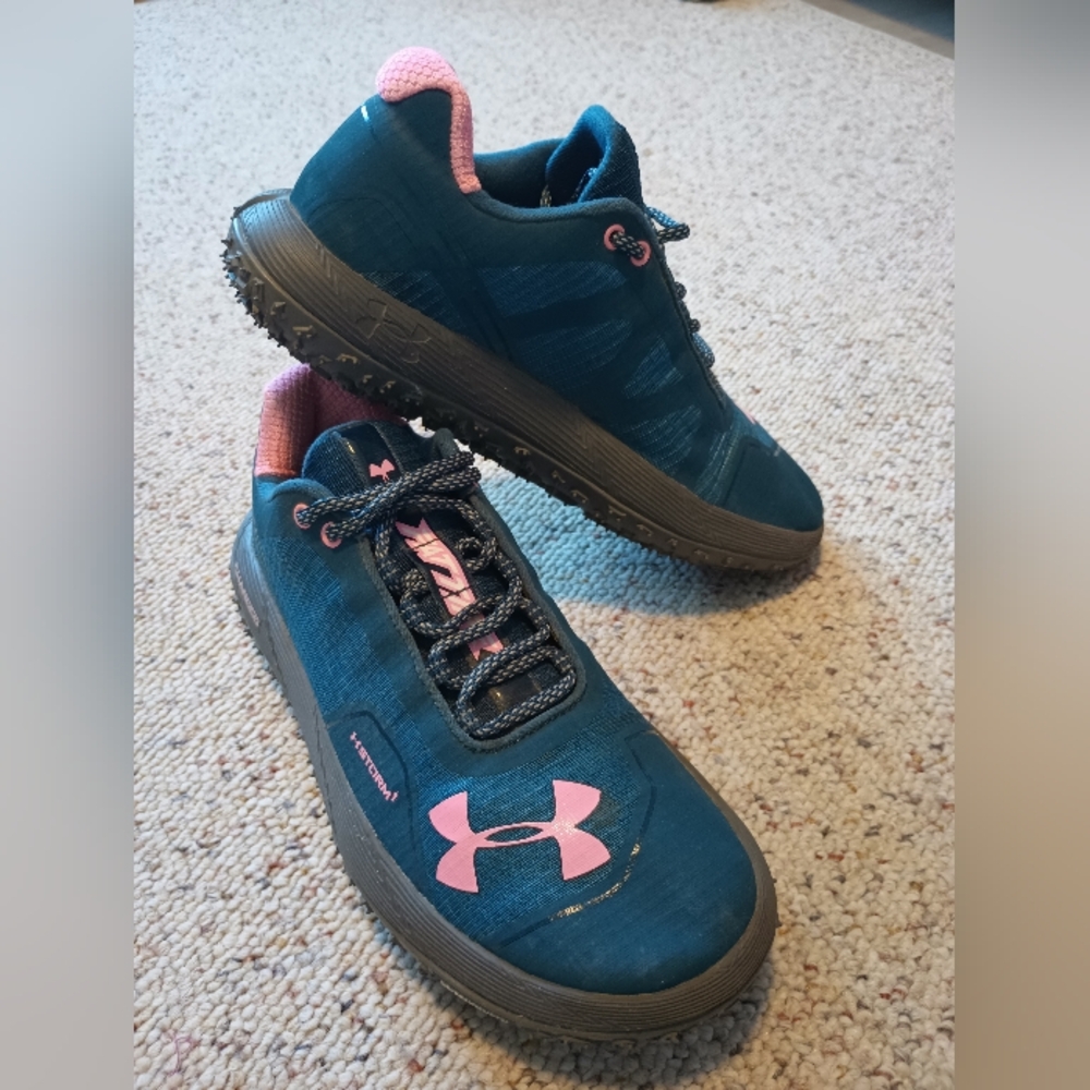 Under Armour Blue and Pink Athletic Sneakers Women Size 7